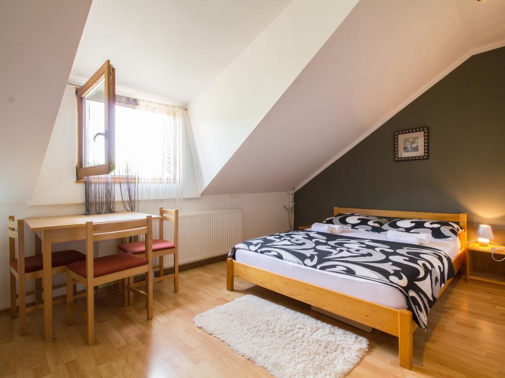 House Josipa Hotel Rakovica Kültér fotó