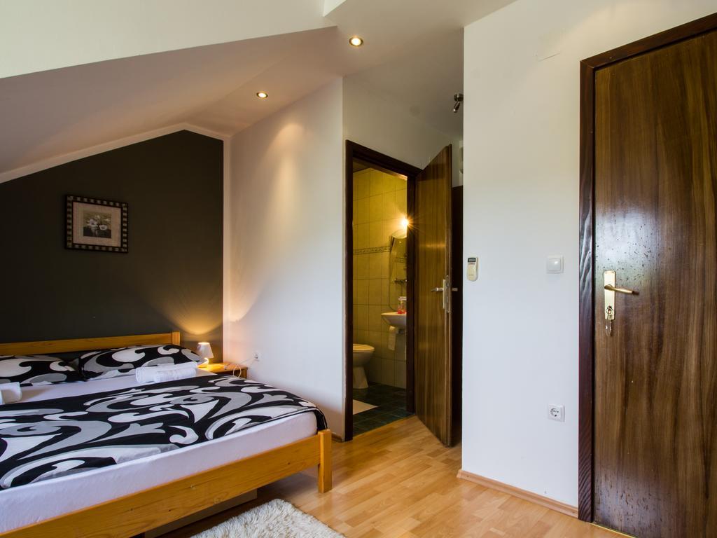 House Josipa Hotel Rakovica Kültér fotó