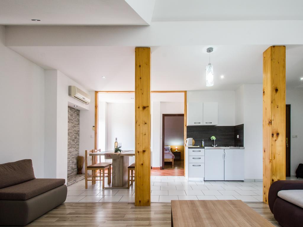 House Josipa Hotel Rakovica Kültér fotó
